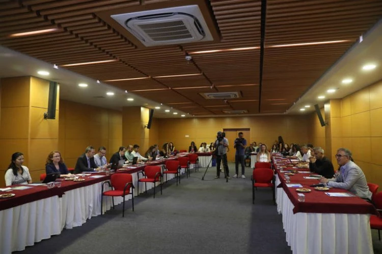 Antalya Büyükşehir Dünya Bankası Heyeti ile Buluştu